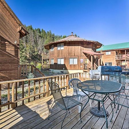 Ski-Inandski-Out Red River Cabin With Mtn Views! 외부 사진