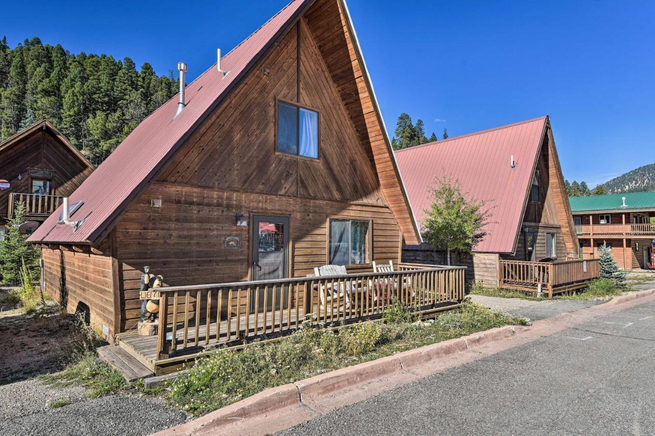Ski-Inandski-Out Red River Cabin With Mtn Views! 외부 사진